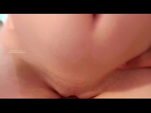 ❤️ Dormitu in a stanza di a mo surella è hè cusì ch'e aghju svegliatu ️ Video cazzo à noi ❌️