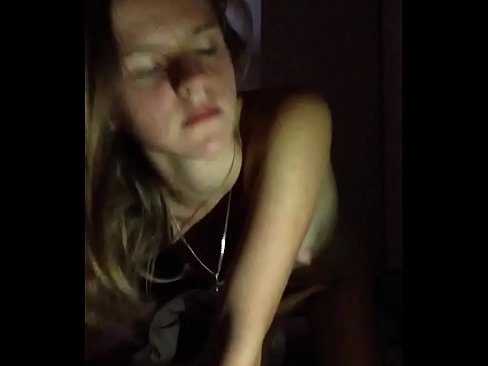 ❤️ Una ragazza si masturba è cums ️ Video cazzo  à noi ❌️